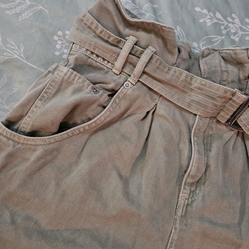 Zara Women's Green Paperbag Bermuda Shorts Size 4 With Tie Belt - Picture 6 of 11